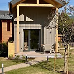 Tinys - Ferienhaeuser Am Attersee * Nussdorf am Attersee