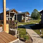 Tinys - Ferienhaeuser Am Attersee *