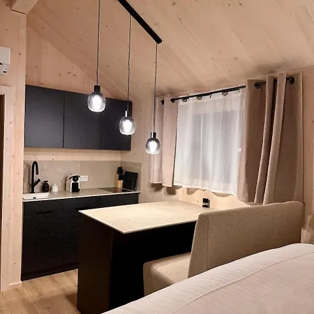 Tinys - Ferienhaeuser Am Attersee Appartamento *